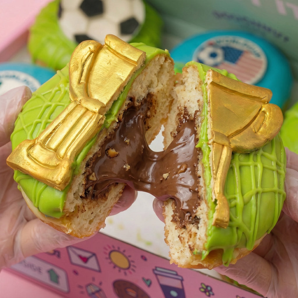 Football Special World Cup 26 vegan doughnut gift box